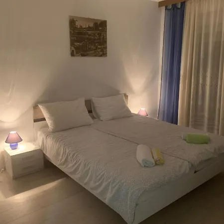 Apartment Paco & Bony